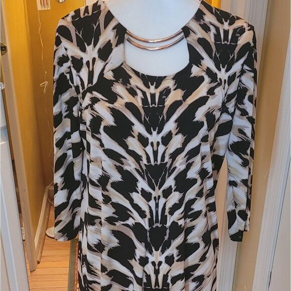 COCO BIANCO ANIMAL PRINT TUNIC - Picture 2 of 8